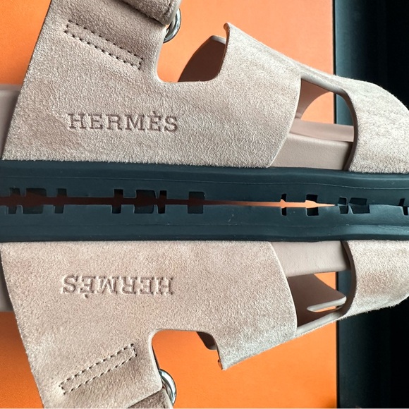 Hermes Authentic Chypre sandals in calfskin Women’s size 37 in Nude color - Picture 3 of 8